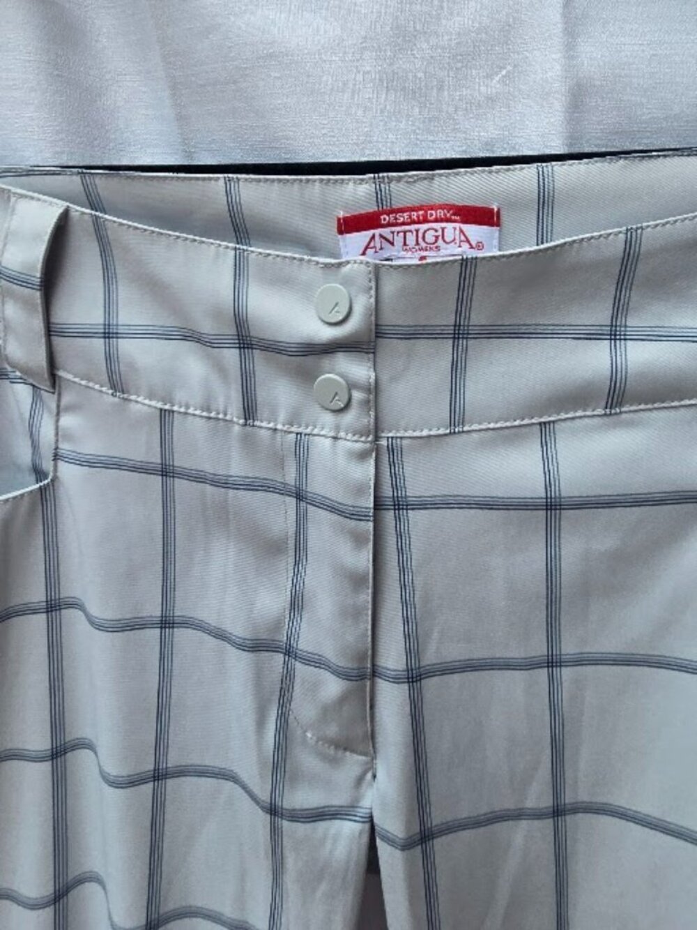Standard / SEO Focus: Antigua Desert Dry Women's Size 6 Golf Pants Grey Plaid